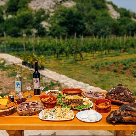 Apartments Econature Virpazar Bagian luar foto