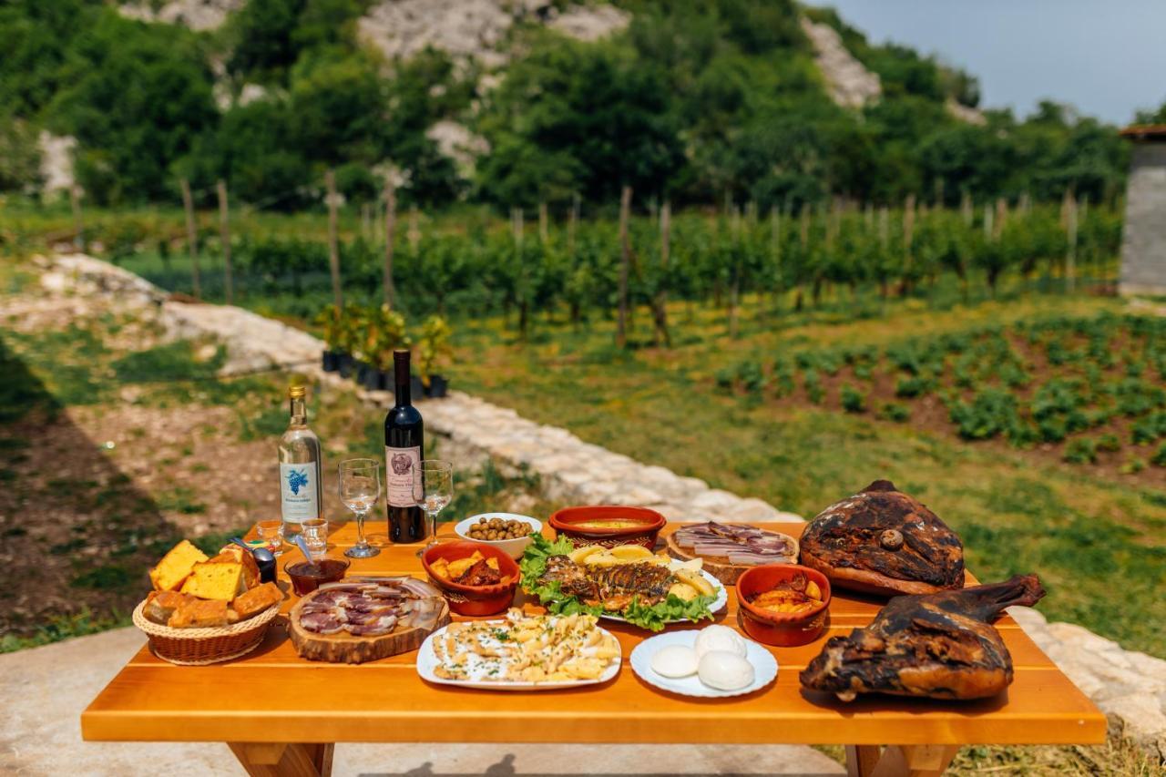 Apartments Econature Virpazar Bagian luar foto
