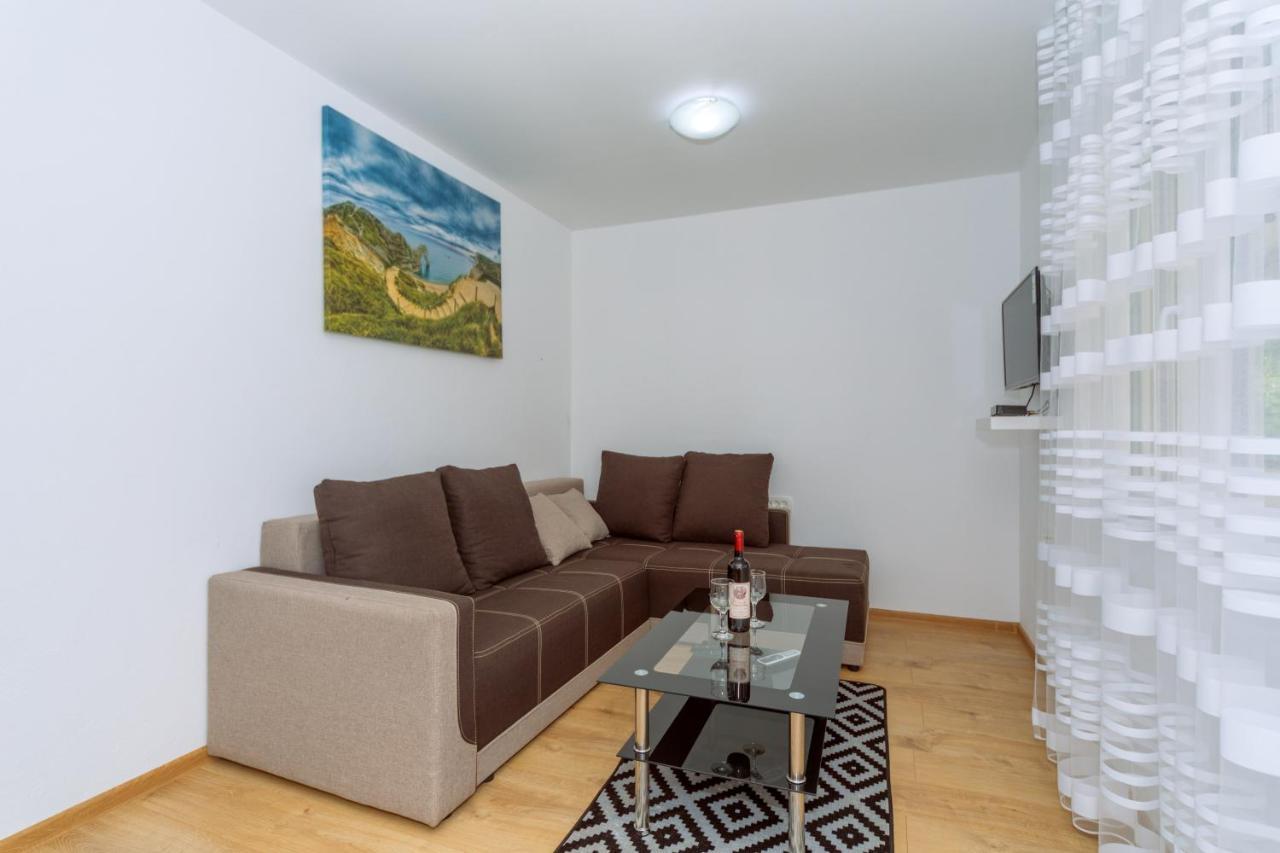 Apartments Econature Virpazar Bagian luar foto